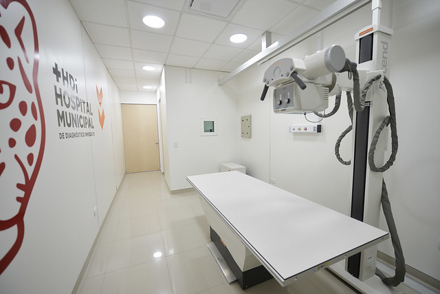 Julio Zamora inauguró un nuevo Hospital Municipal en Benavídez