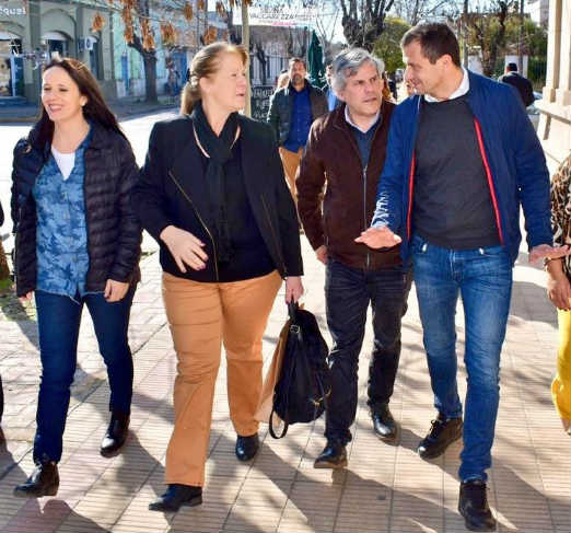 Bali Bucca junto a Margarita Stolbizzer recorren la provincia