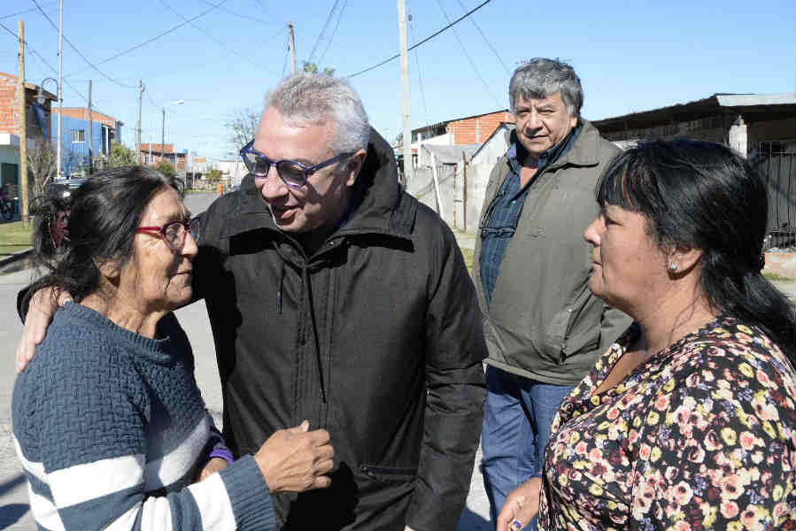 Julio Zamora recibió dialogó con vecinos de Benavídez, Pacheco y El Talar