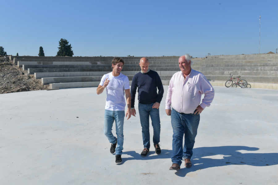 Juan Andreotti supervisó el avance de la obra de ampliación del Parque del Bicentenario