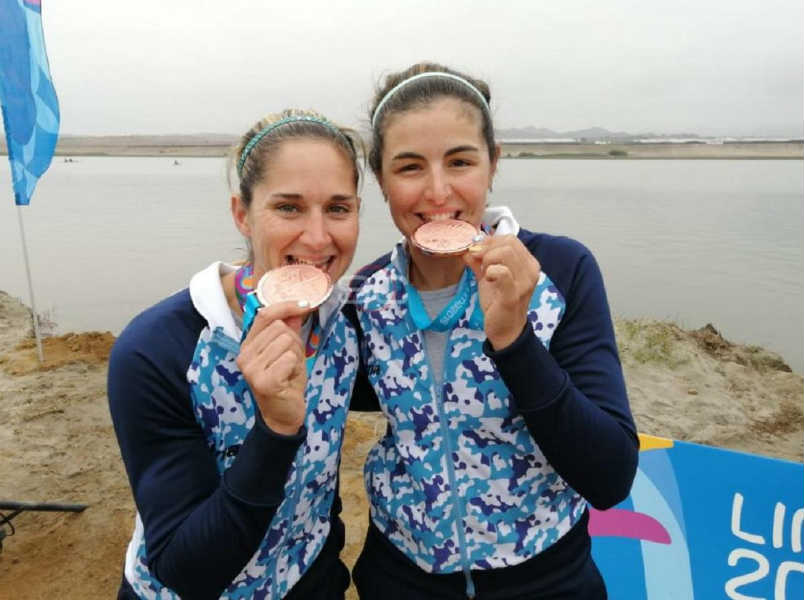 La dupla Kraljev y Oriana Ortiz hizo historia al obtener la medalla de bronce en la final A de W2x doble par de remos cortos La dupla Kraljev y Oriana Ortiz hizo historia al obtener la medalla de bronce en la final A de W2x doble par de remos cortos