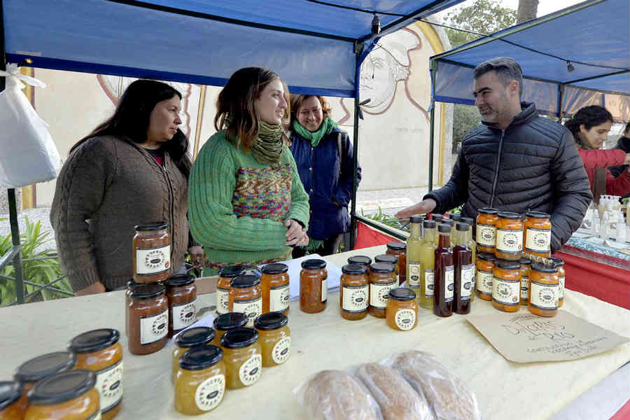 Emprendedores de Tigre ofrecieron sus productos en una nueva jornada del Mercado de Productores de la Economía Popular