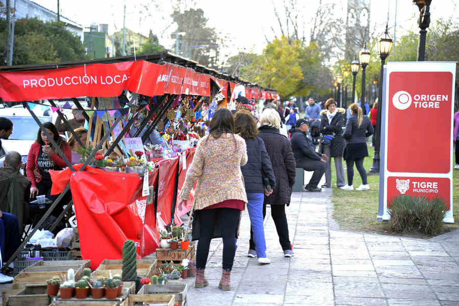 La comunidad de El Talar celebró los 84 años de la ciudad La comunidad de El Talar celebró los 84 años de la ciudad