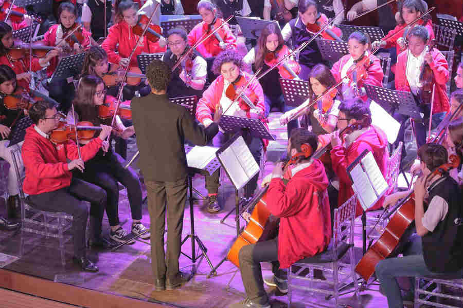 Tigre vivió el 1° Encuentro de Orquestas Infanto-juveniles en el Teatro Municipal Pepe Soriano