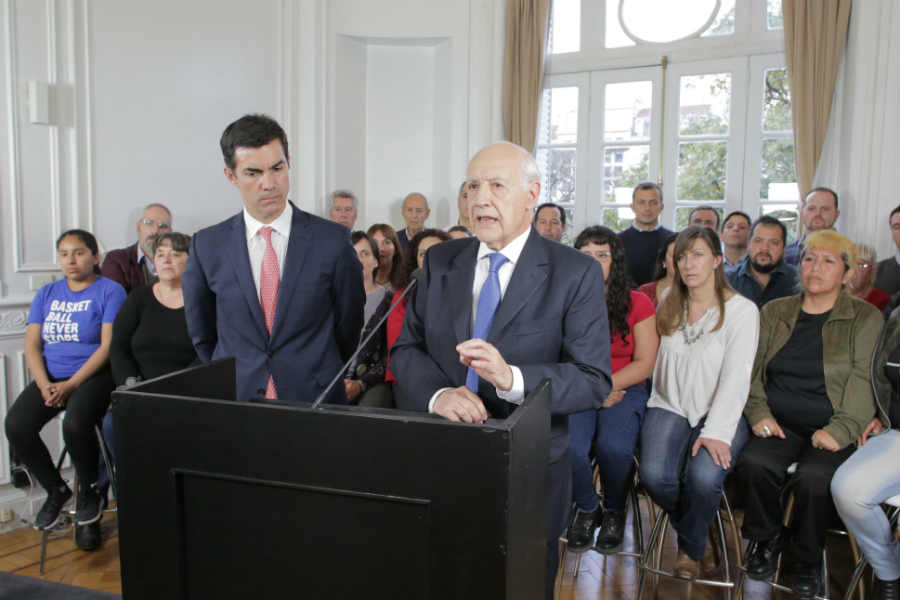 Lavagna y Urtubey presentaron su programa de emergencia alimentaria