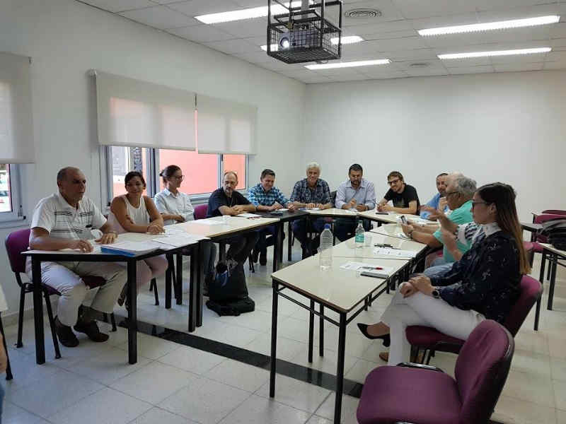 Los alumnos de la UTN de Pacheco cuentan con tutores que los acompañan durante su primer año y medio de cursada 