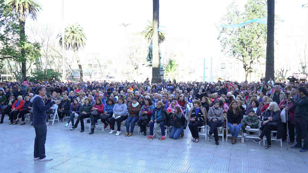 Con un gran festejo, San Martín inauguró la nueva Plaza Central