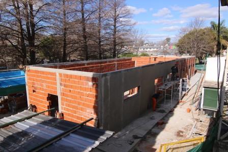 Nuevos vestuarios en el campo de deportes Nº 1 de Beccar