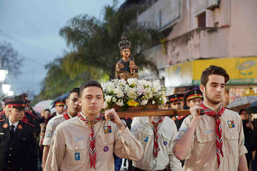 San Fernando vivió los festejos por el Día de Nuestra Señora de Aránzazu