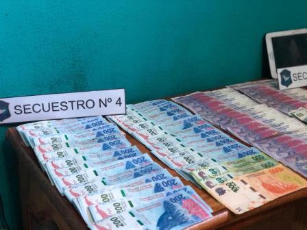 Cayó banda narco de peruanos que escondía cocaína en penes de cotillón