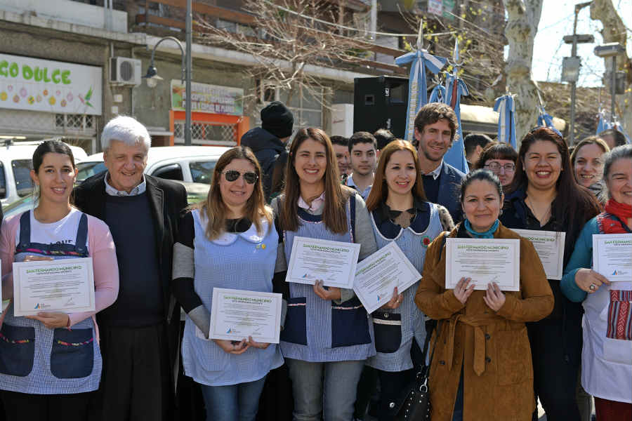Andreotti homenajeó a los docentes sanfernandinos en el Día del Maestro