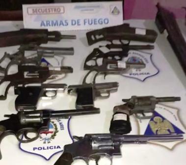 Desbaratan red de quiniela clandestina en Moreno y General Rodríguez: ocho detenidos, dinero y armas secuestradas 