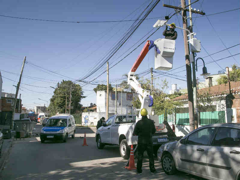 Continúa en Vicente López la instalación de cámaras de seguridad