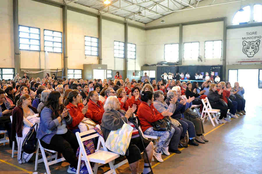 Tigre profundiza su labor social en los barrios con más herramientas y capacitaciones