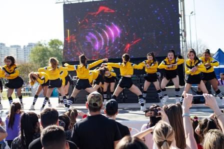 Miles de vecinos festejaron la Primavera en Vicente López