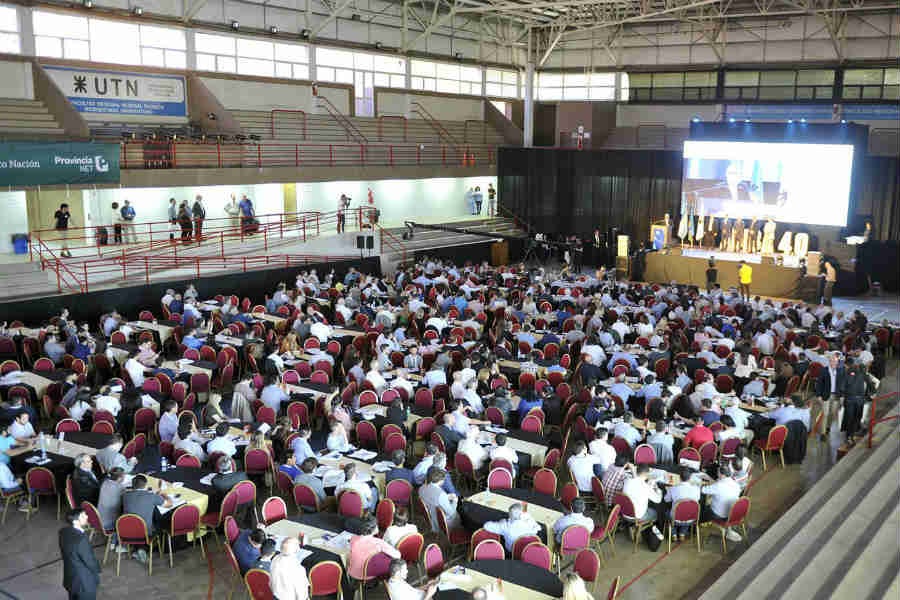 Julio Zamora abrió el 2° Congreso Internacional Industria 4.0 en Tigre Julio Zamora abrió el 2° Congreso Internacional Industria 4.0 en Tigre