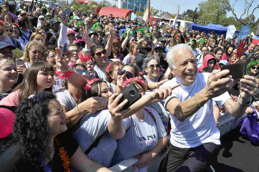 En Tigre, Vecinos y visitantes participaron de la caminata ALCO 2019 contra la obesidad
