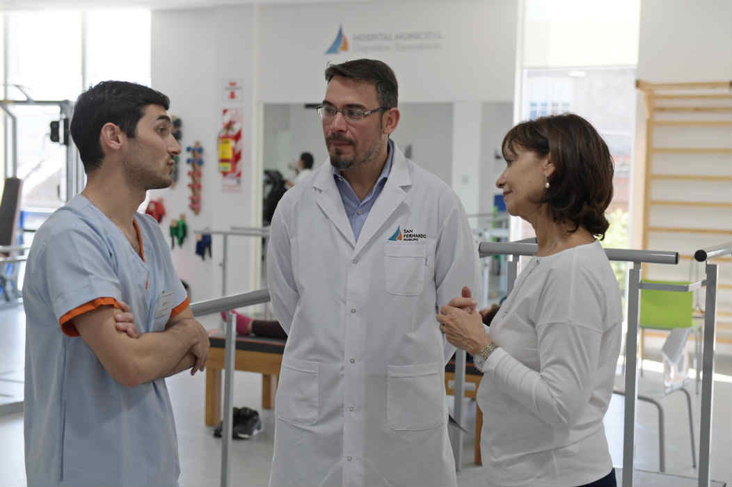 Alicia Aparicio recorrió el área de kinesiología del Hospital Municipal de San Fernando y contó su experiencia Alicia Aparicio recorrió el área de kinesiología del Hospital Municipal de San Fernando y contó su experiencia