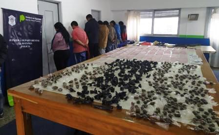 Tras un tiroteo cayó banda que vendía LSD con la imagen de la cruz esvástica en la vera del Río Matanza