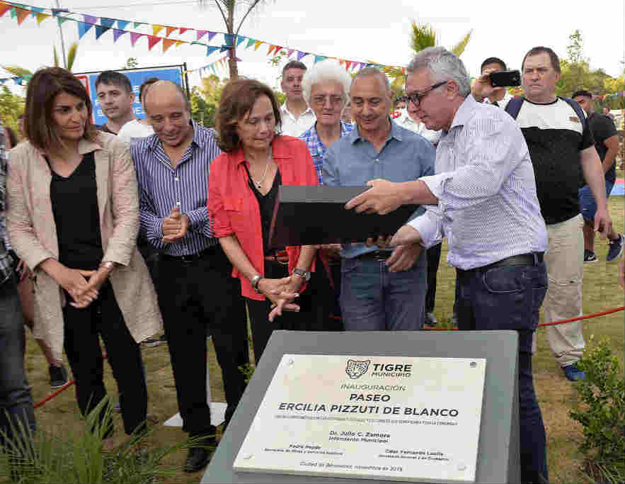 Julio Zamora inauguró en Benavídez el espacio renovado N°52