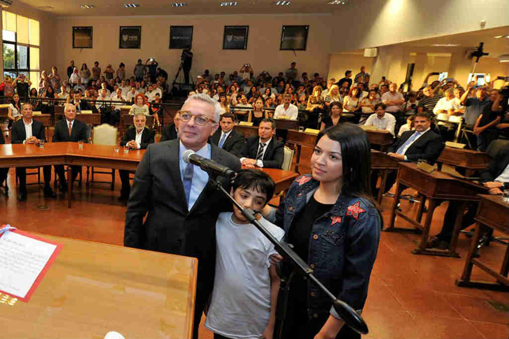 Julio Zamora comenzó su segundo mandato como intendente de Tigre