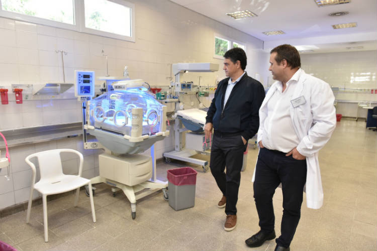 Jorge Macri recorrió las obras de la Maternidad Santa Rosa