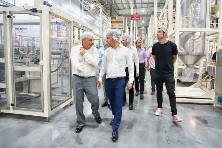 Axel Kicillof, visitó la nueva planta industrial de pastas secas de la empresa Marolio en el partido de General Rodríguez