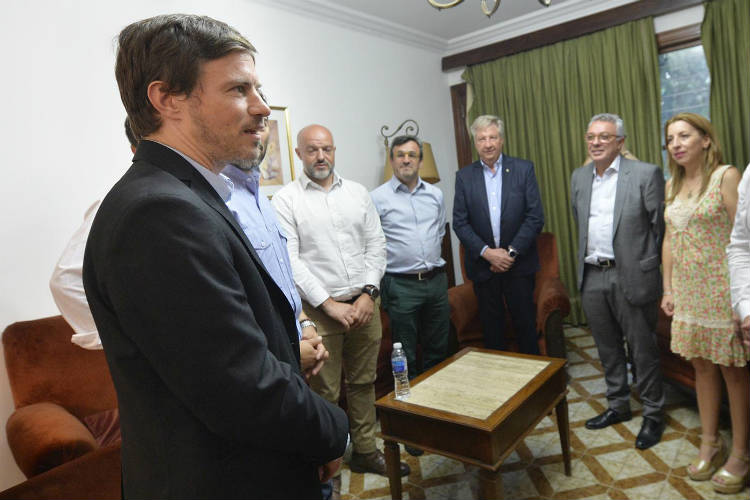 Zamora y Costa se reunieron en Tigre con más de 600 industriales bonaerenses