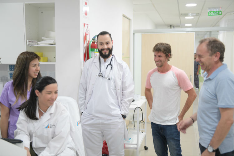 El Intendente Juan Andreotti saludó a los trabajadores del Hospital Municipal por las fiestas