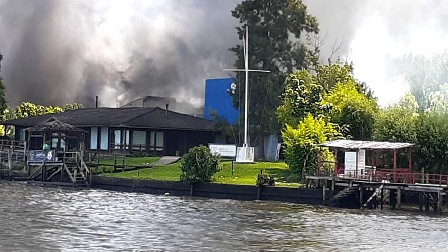 Club de remo Escandinavos.