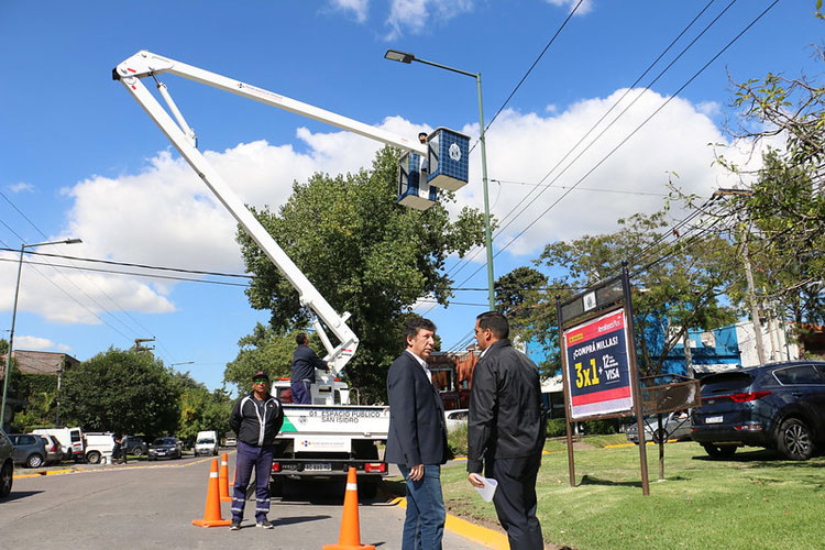 San Isidro cada vez más cerca del 100% LED.
