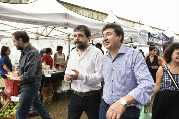 Moreira y Arroyo presentaron la Tarjeta AlimentAR en San Martín.