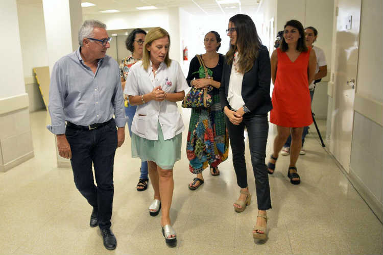 Julio Zamora recibió en Tigre a la ministra Elizabeth Gómez Alcorta Julio Zamora recibió en Tigre a la ministra Elizabeth Gómez Alcorta