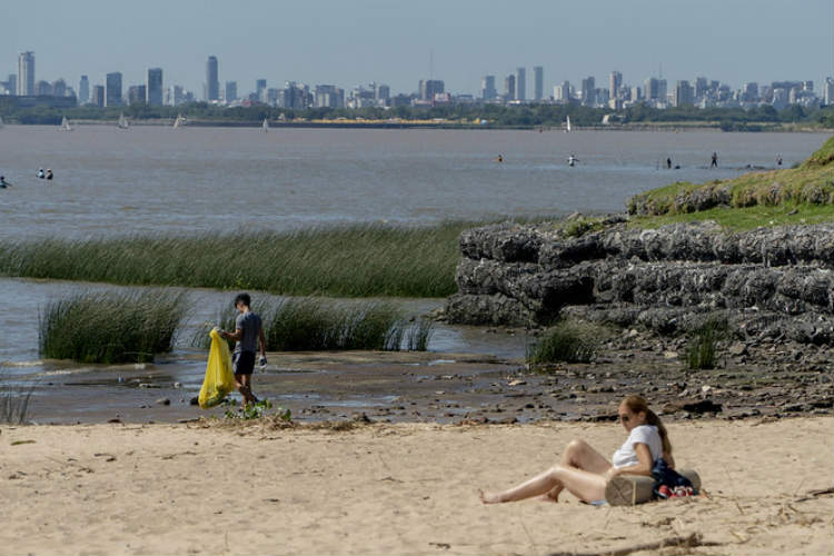 Se realizó una nueva jornada de limpieza en la costa de San Isidro Se realizó una nueva jornada de limpieza en la costa de San Isidro