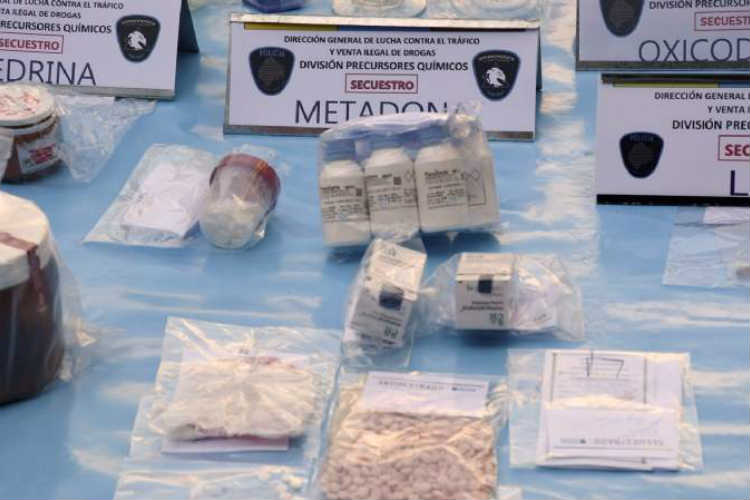  Secuestran en San Isidro materia prima y maquinas para la fabricación de drogas sintéticas