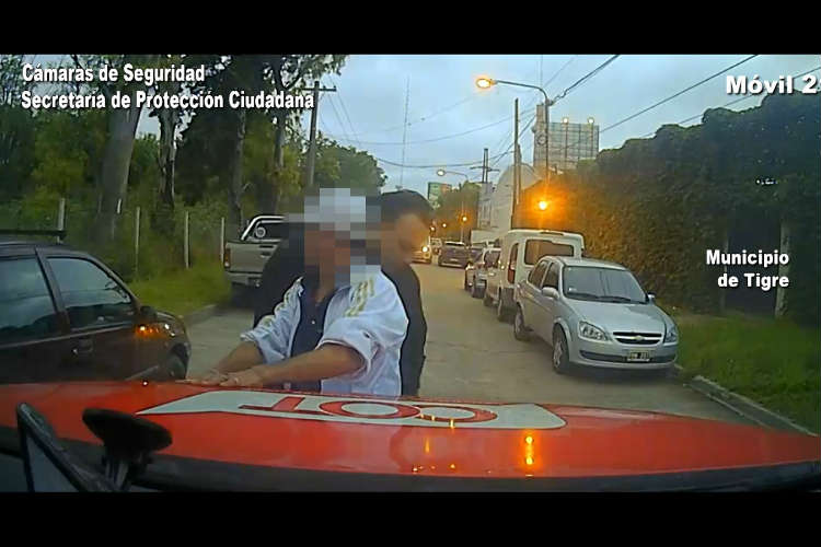 Detienen un abrecoches en Talar. Detienen un abrecoches en Talar.