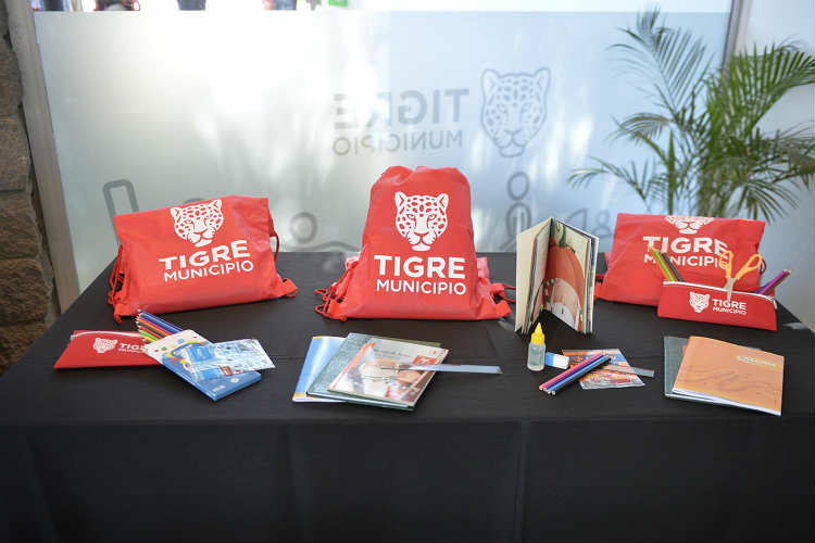 Tigre entregó útiles escolares a más de 5000 estudiantes de escuelas primarias del distrito Tigre entregó útiles escolares a más de 5000 estudiantes de escuelas primarias del distrito