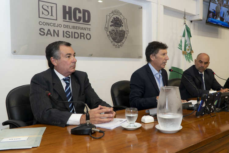 Gustavo Posse dio inicio a las sesiones ordinarias del Concejo Deliberante