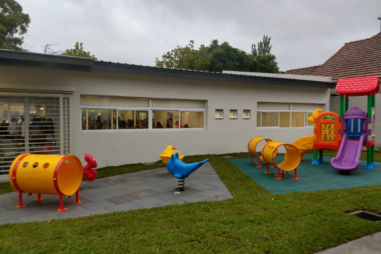 Juan Andreotti inauguró el nuevo Jardín Nº 909 de San Fernando Juan Andreotti inauguró el nuevo Jardín Nº 909 de San Fernando