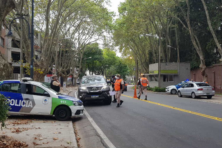 atrullas de Protección Ciudadana del Municipio junto a la Policía de la Provincia de Buenos Aires, detuvieron a 107 personas al día de la fecha