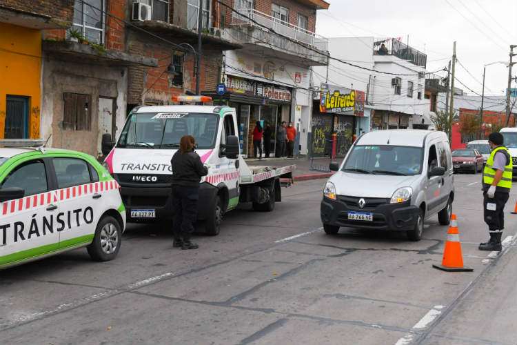 San Fernando secuestró gran cantidad de vehículos en sus controles de la cuarentena San Fernando secuestró gran cantidad de vehículos en sus controles de la cuarentena