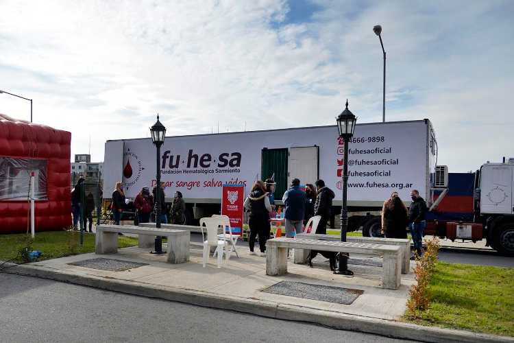 Tigre incentiva la donación de sangre junto a entidades intermedias