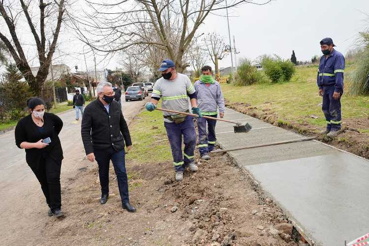 Julio Zamora supervisó obras en Don Torcuato 