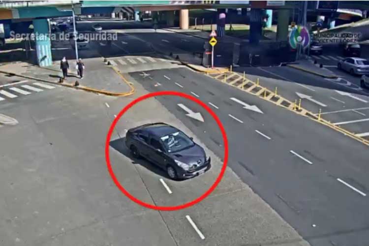 Tras cinematográfica persecución en Vicente López cae la banda del millón