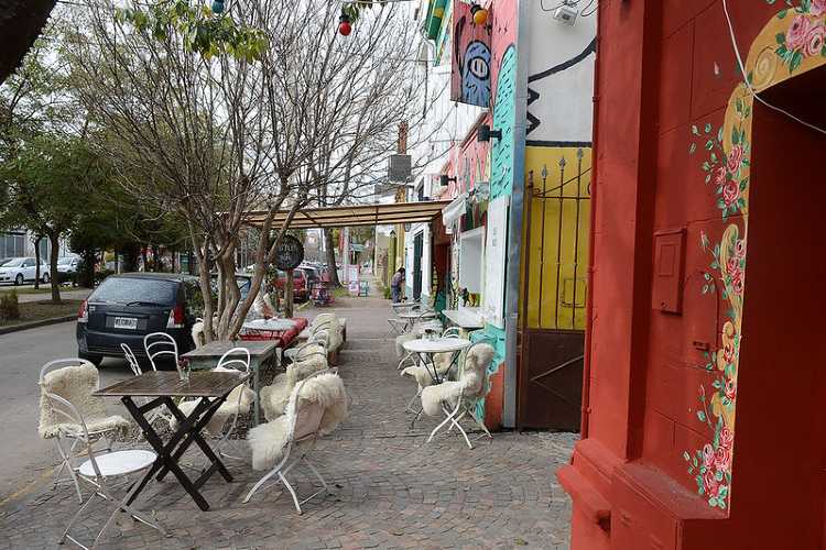 Se habilitan en Tigre comercios gastronómicos con mesas al aire libre