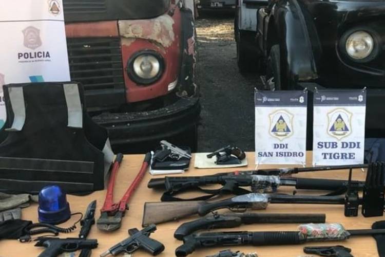 Caen Piratas del Asfalto: 10 detenidos, armas y vehículos secuestrados