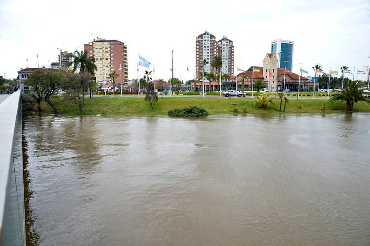 Sudestada en Zona Norte: Cesa el alerta por la crecida del Río de la Plata y pasa a estado de aviso