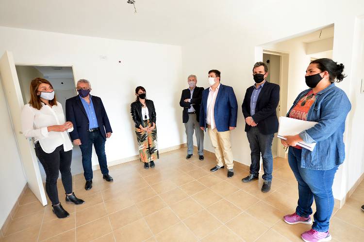 Entregaron nuevos departamentos PROCREAR en Rincón de Milberg Entregaron nuevos departamentos PROCREAR en Rincón de Milberg