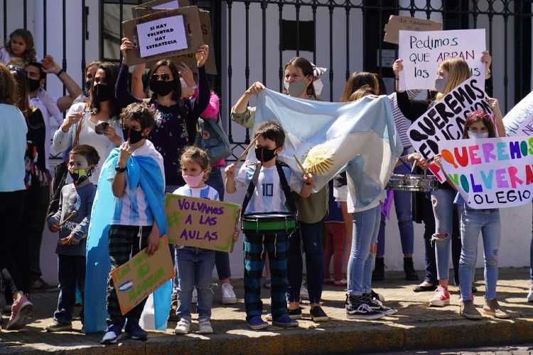 En el HCD de San Isidro aprueban una resolución que valida el pedido de educación presencial En el HCD de San Isidro aprueban una resolución que valida el pedido de educación presencial