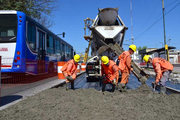 San Martín comenzó la tercera etapa de puesta en valor de la Av. Presidente Perón San Martín comenzó la tercera etapa de puesta en valor de la Av. Presidente Perón